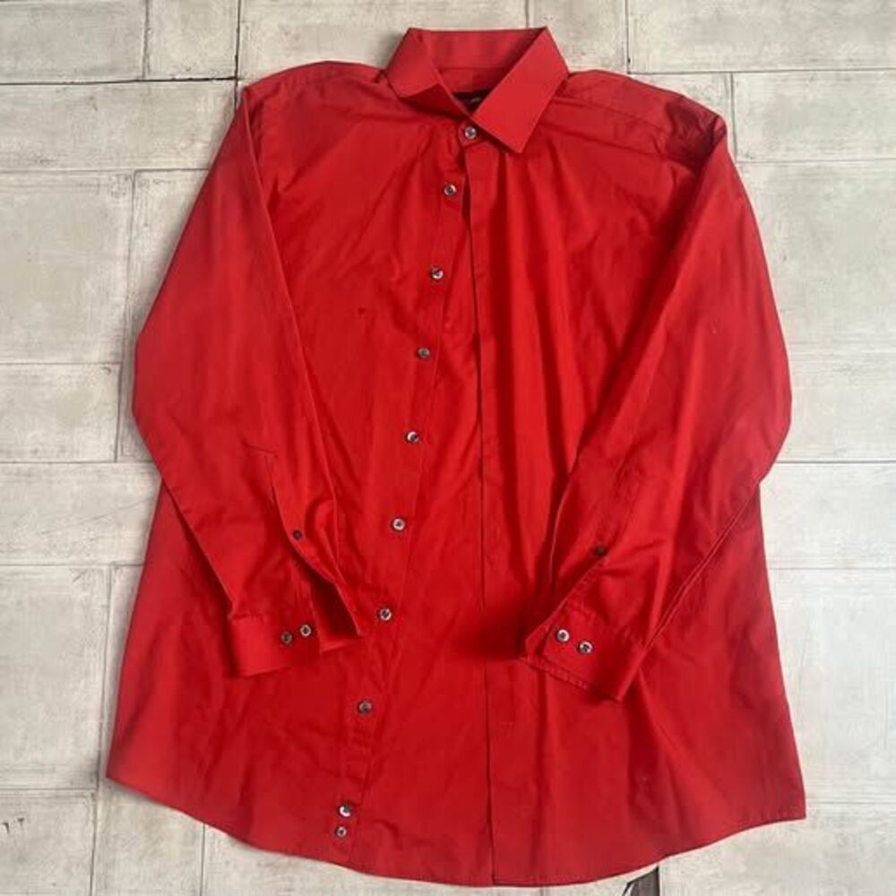 JF J.Ferrar men's red button-up dress shirt is a slim-fit Large
